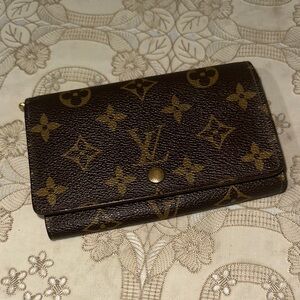 Louis Vuitton Monogram Canvas Brown & Gold Trifold Wallet (send best offers)